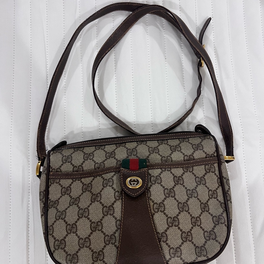 Gucci GG Monogram Crossbody Bag with Sherry Line Detail